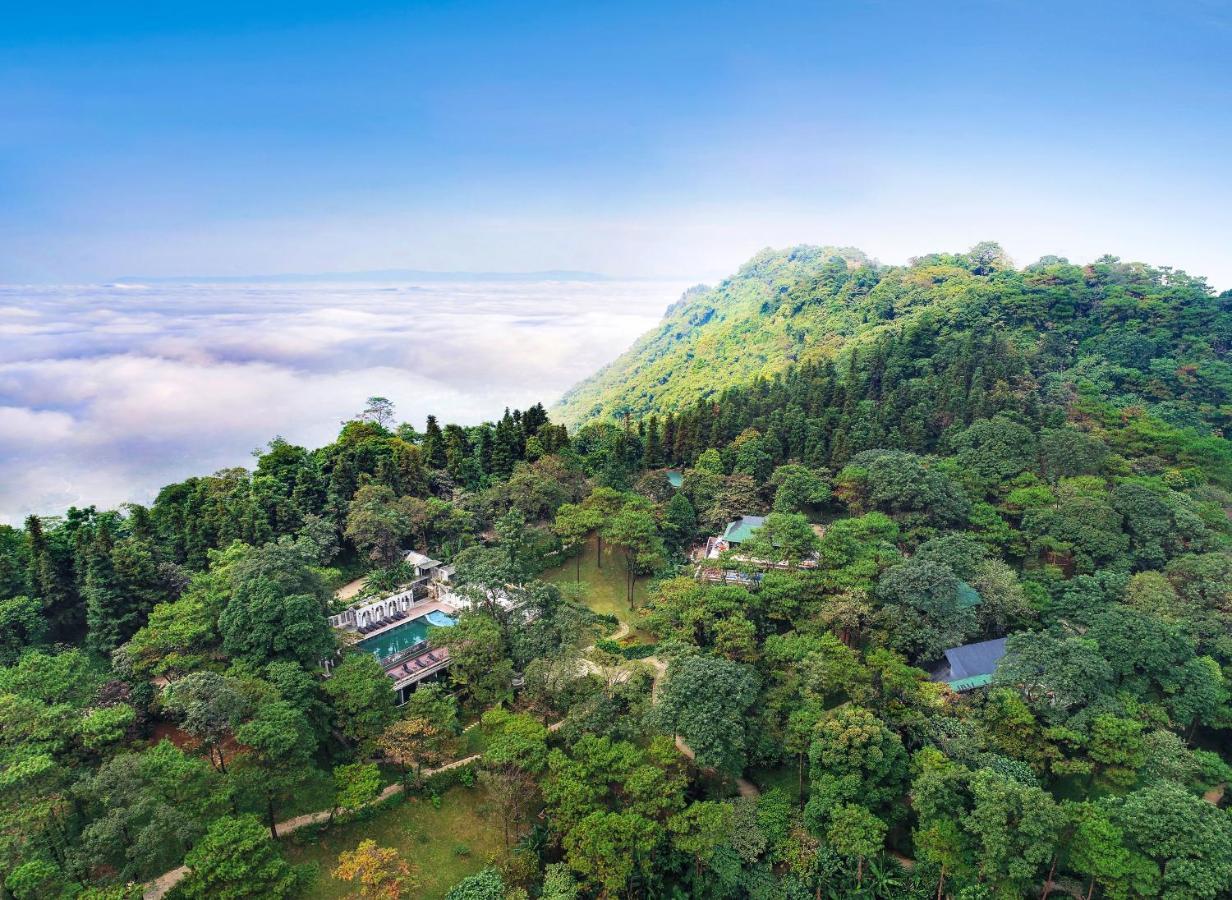Hotel Melia Ba VI Mountain Retreat à Hanoï Extérieur photo